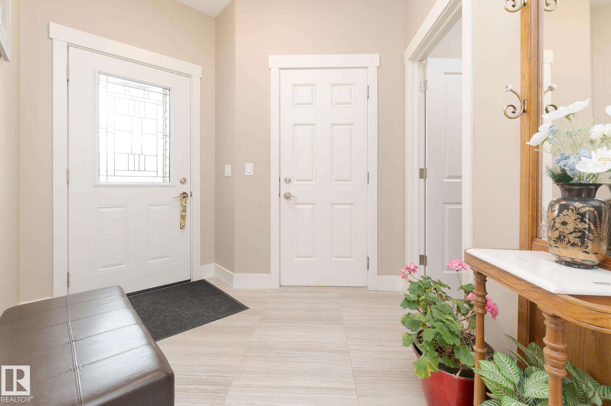 50 HEATHERGLEN Drive 207