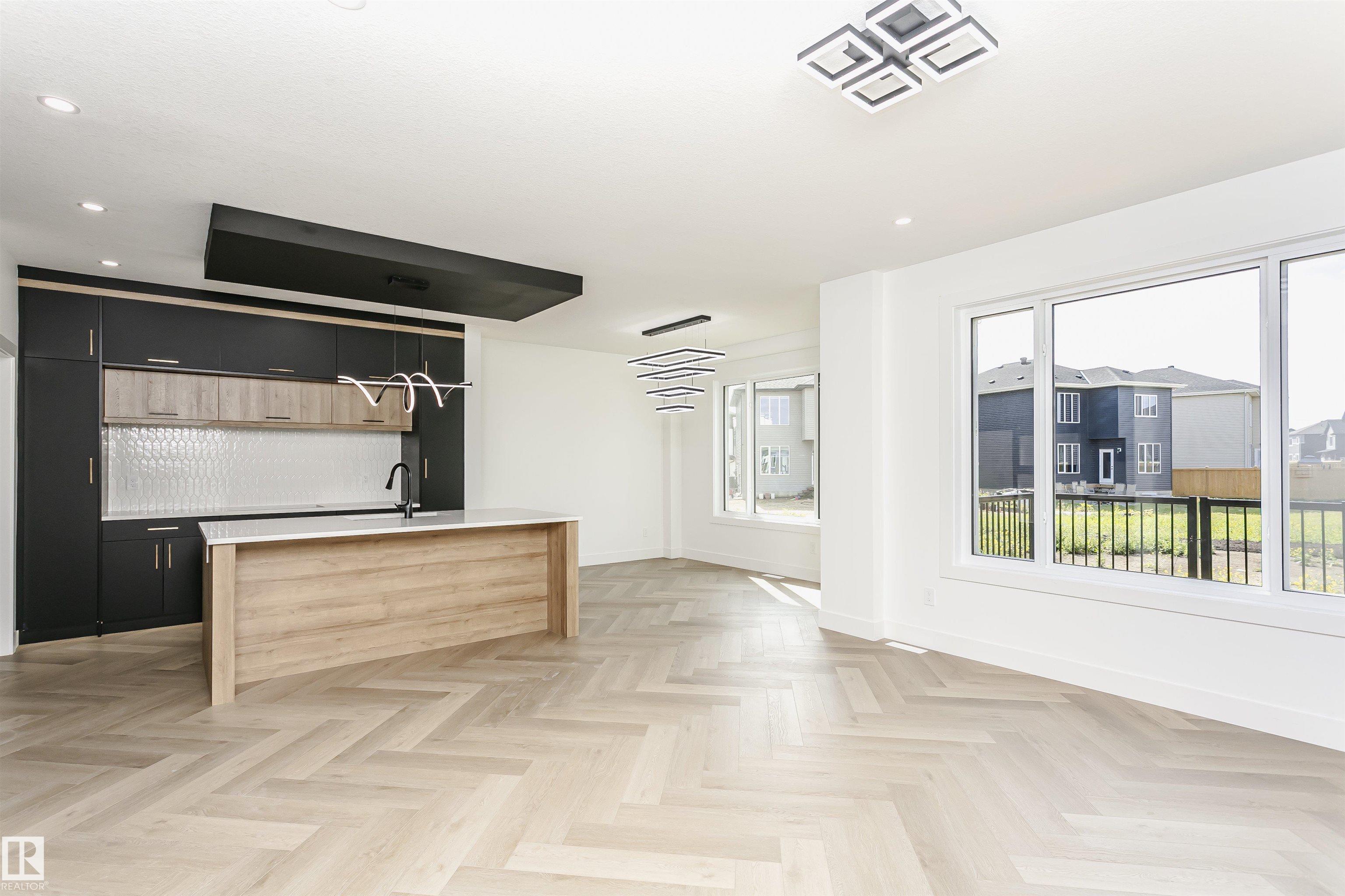 3248 PELERIN Crescent