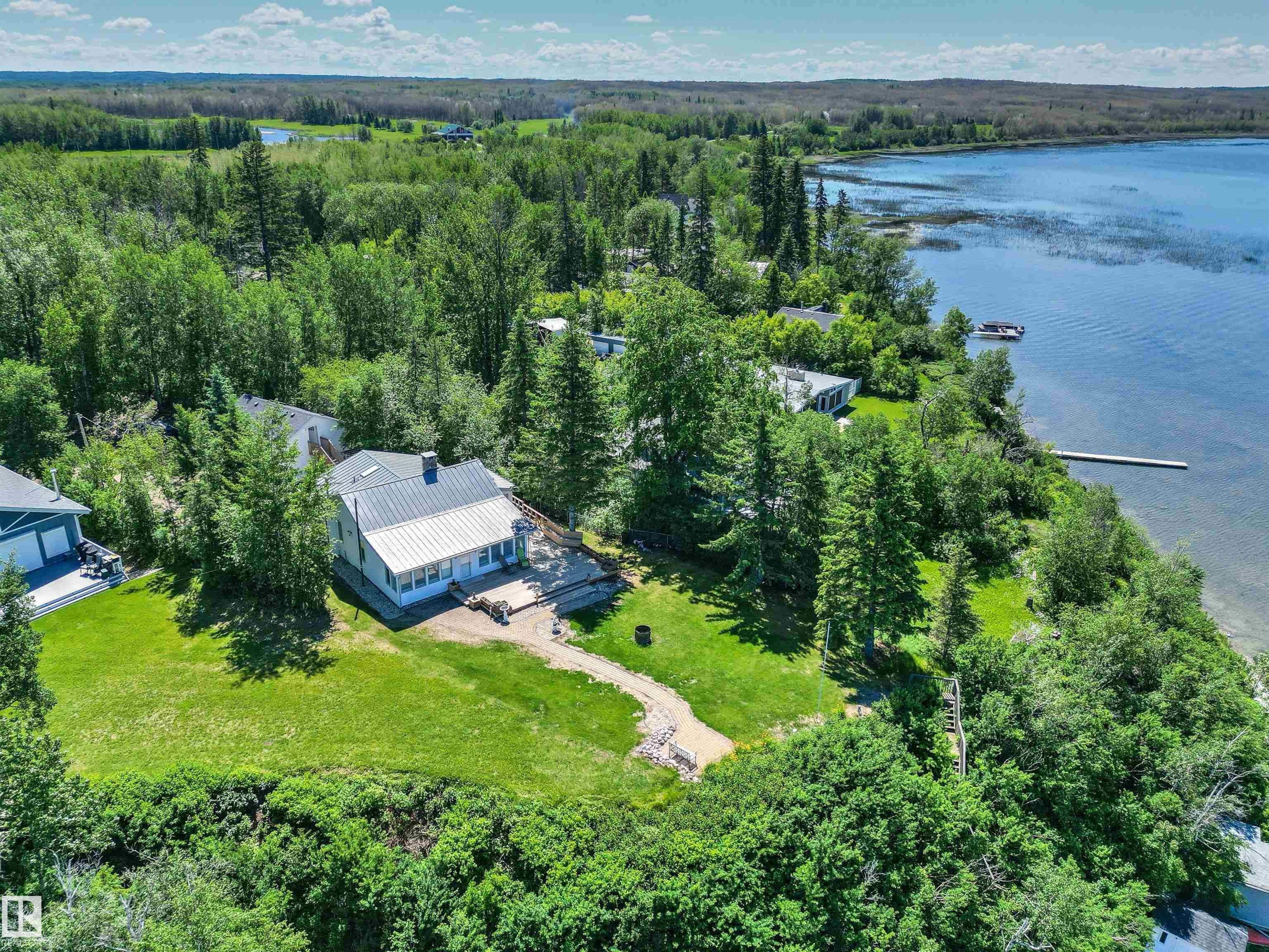 9 Gibbons Ave