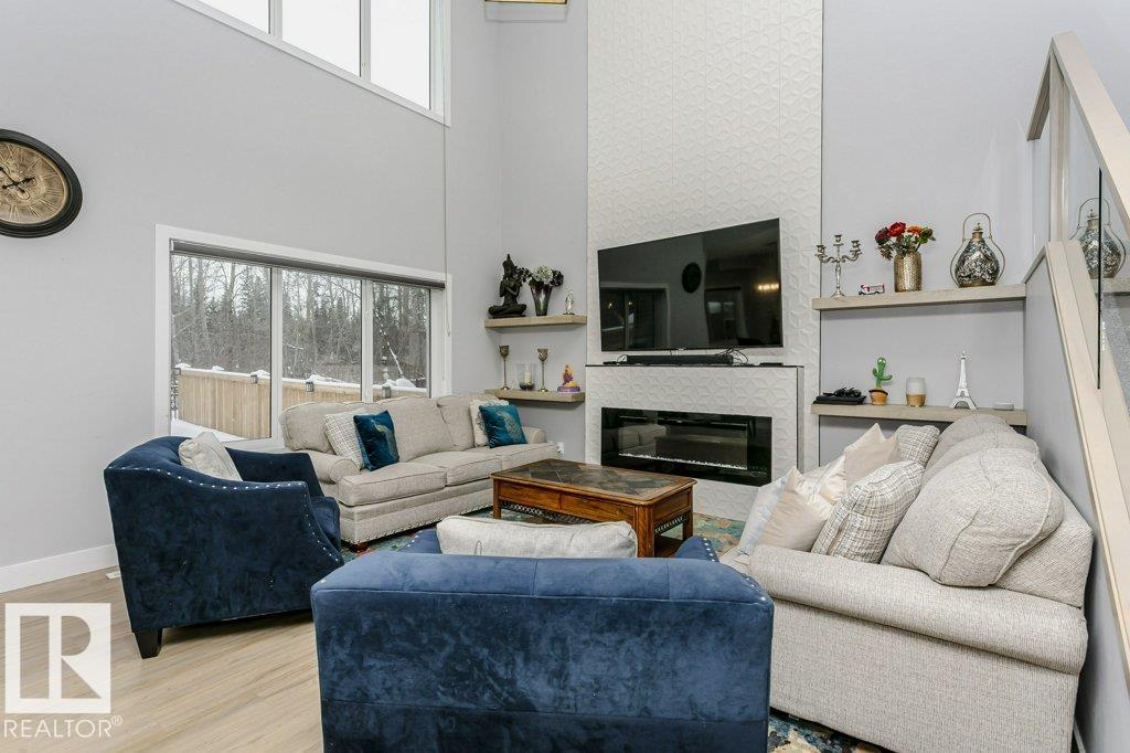 37 BRUNSWYCK Crescent