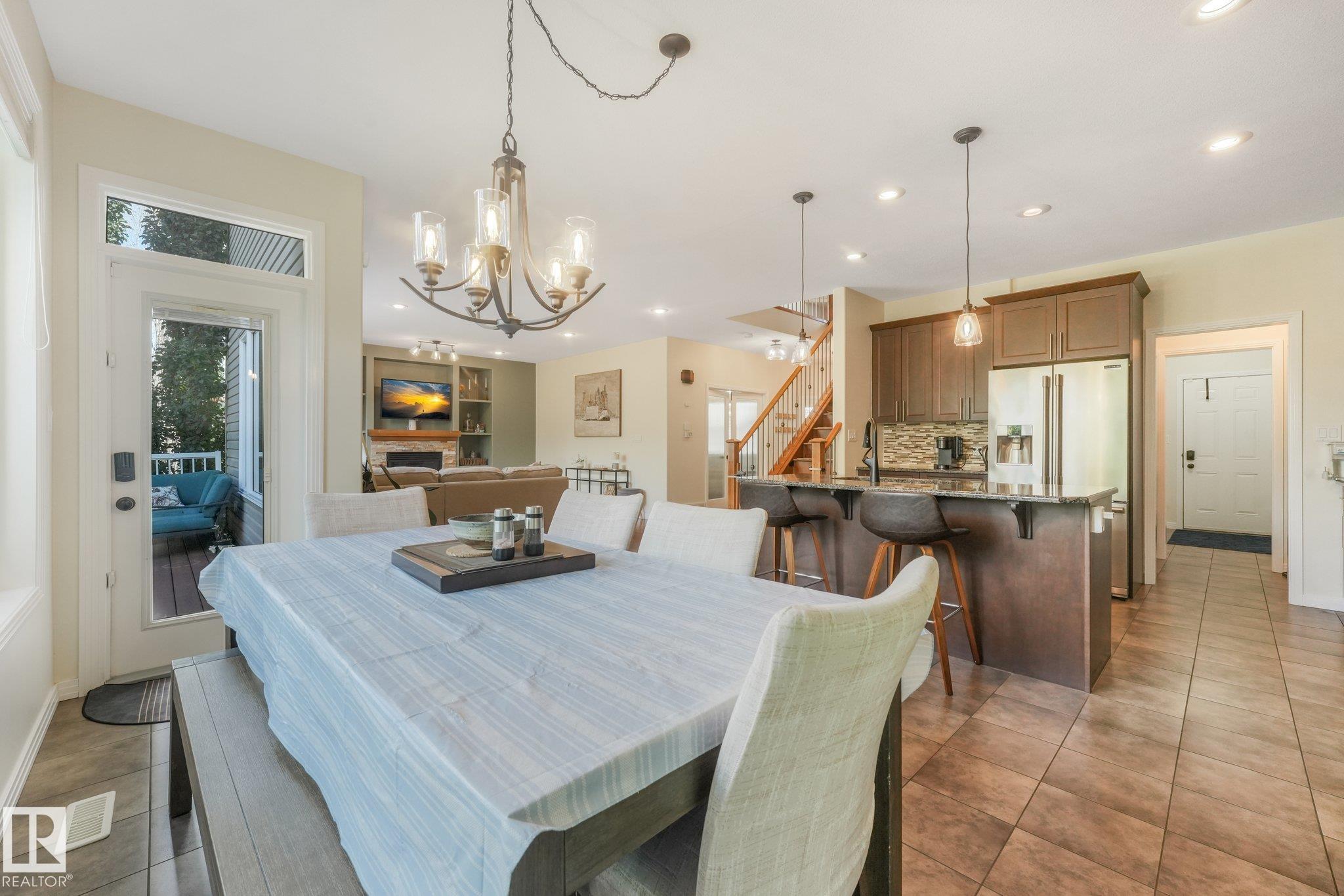 13 DILLON Bay