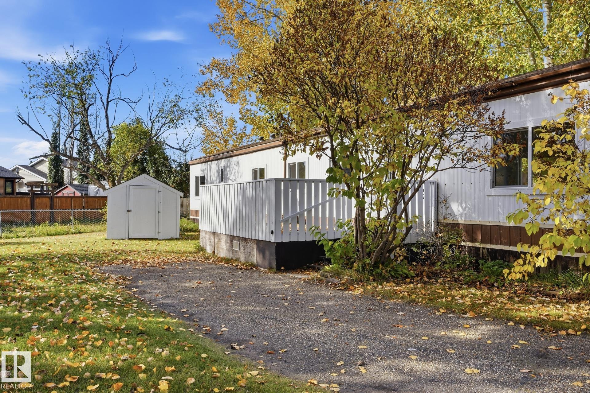 119 Parkland Acres