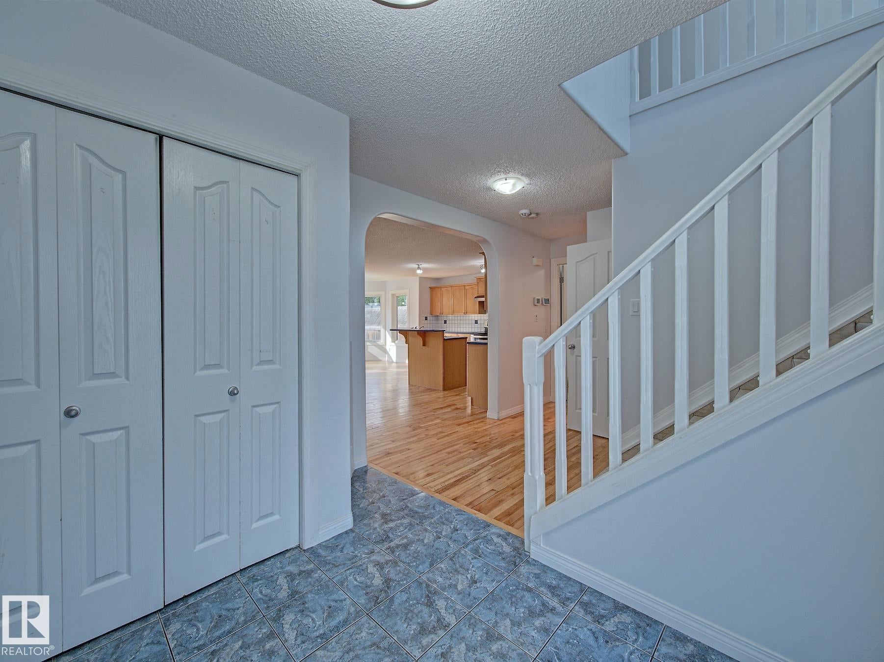 13 Almond Bay