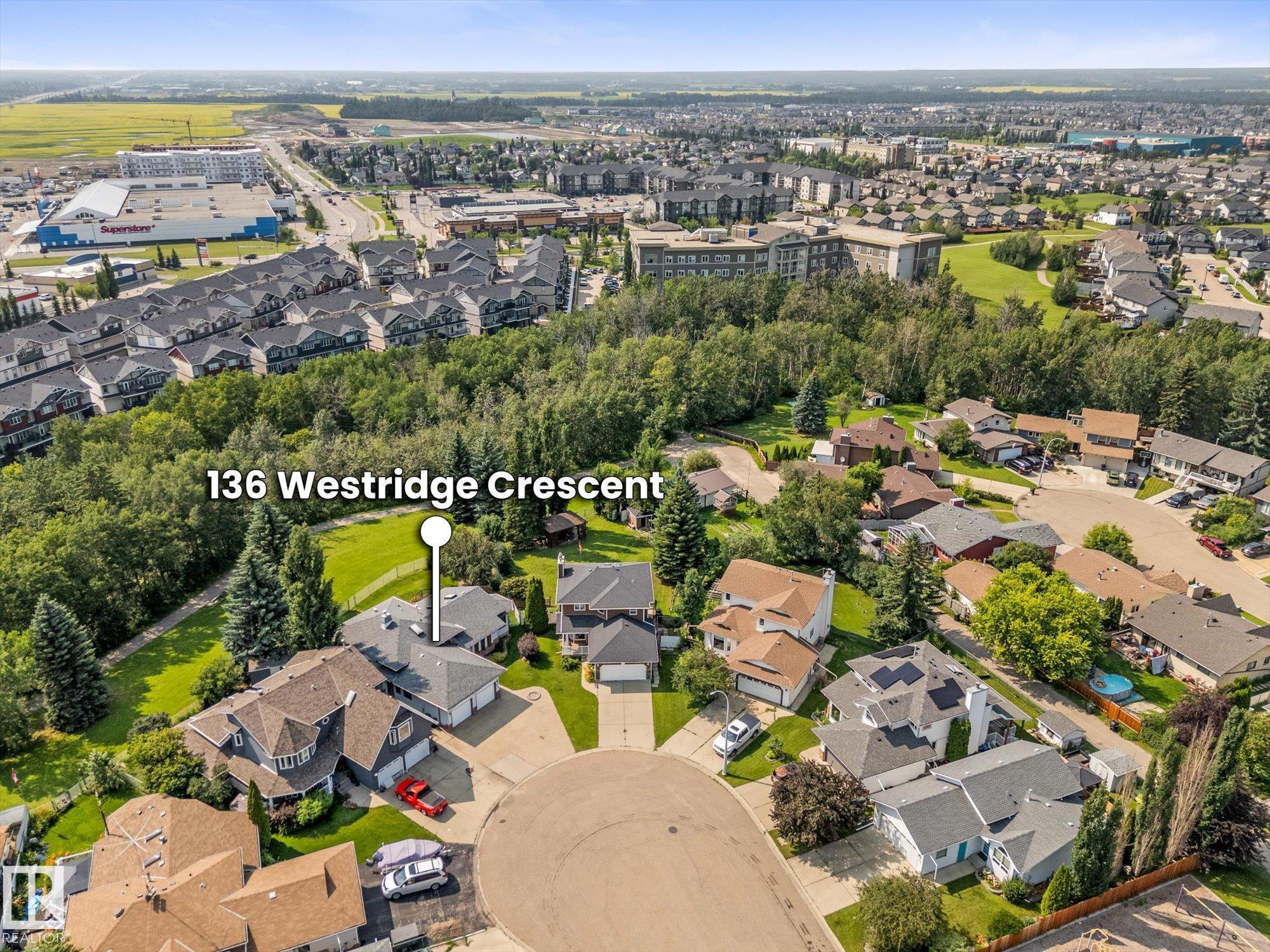 136 WESTRIDGE Crescent