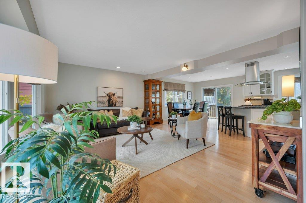 34 LAFONDE Crescent