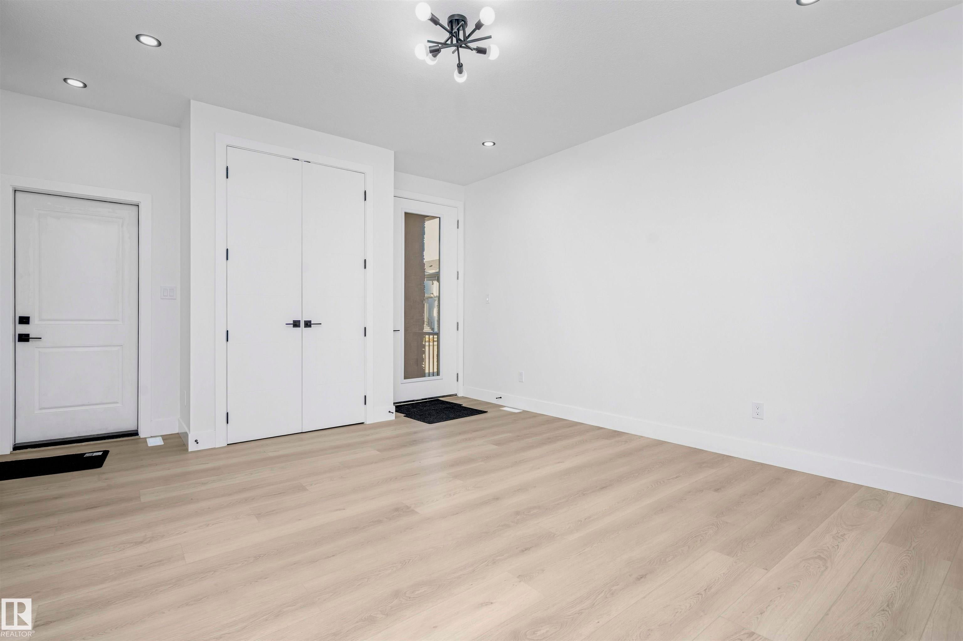 449 Crystal Creek Link