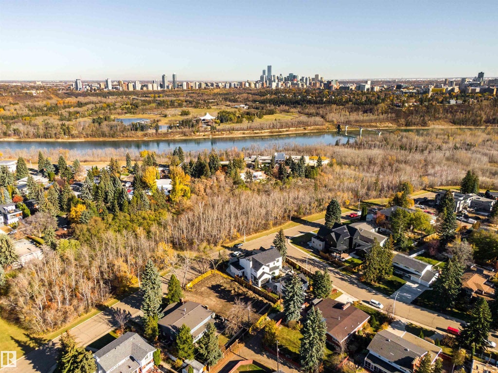 50 VALLEYVIEW CRESCENT, EDMONTON, AB T5R 5S8 - Image 1572766862.jpeg?d=l