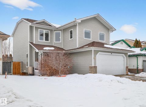 24 OLMSTEAD Court St. Albert AB T8N 6R5