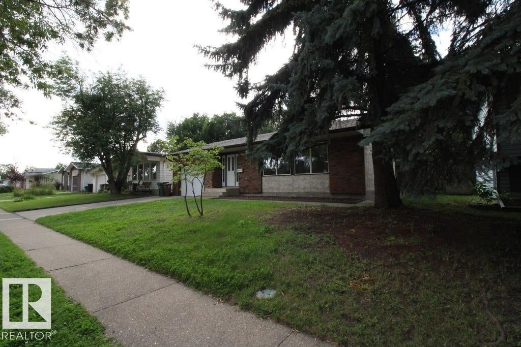 44 ARLINGTON Drive NW