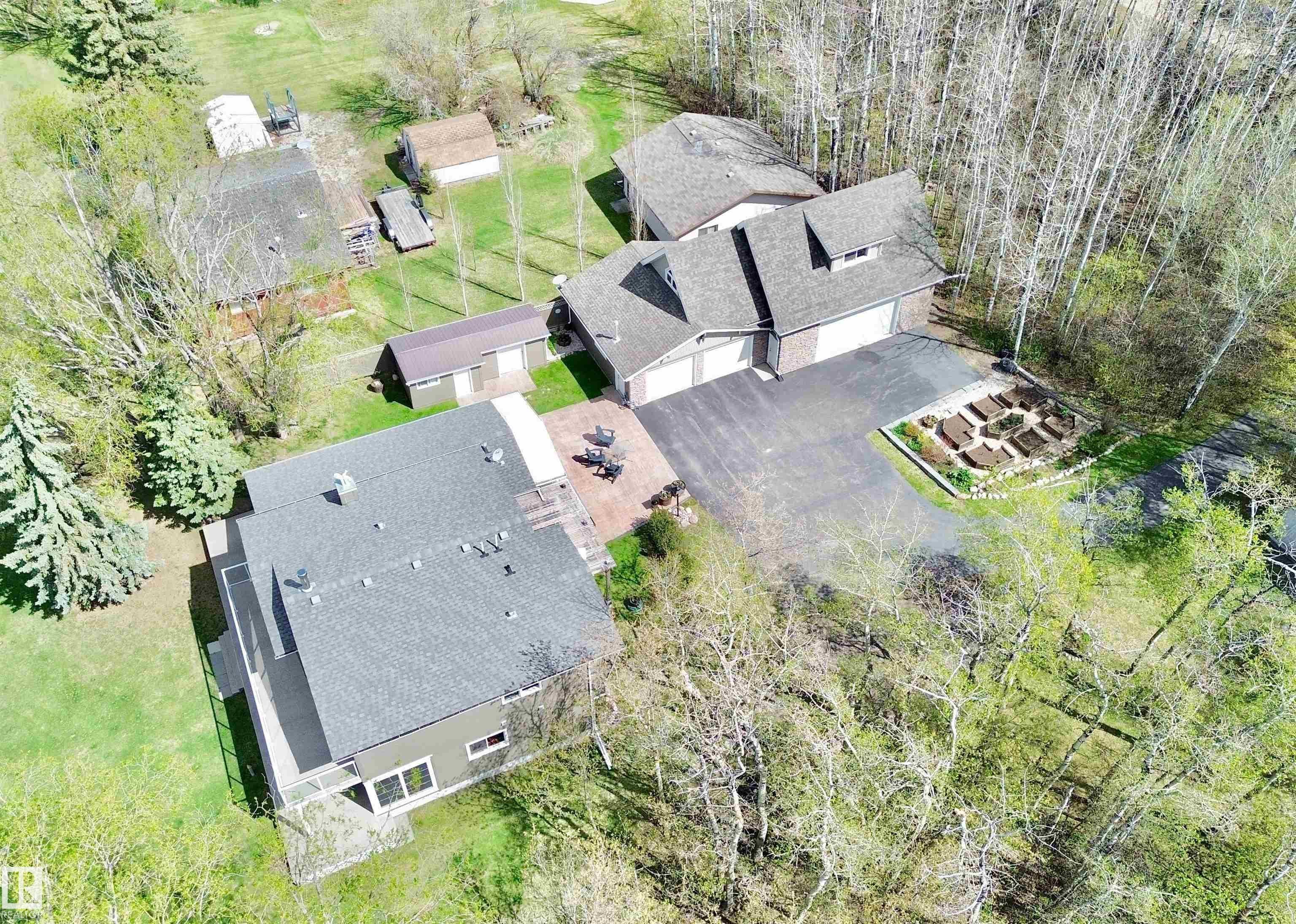 54524 STE. ANNE Trail 4