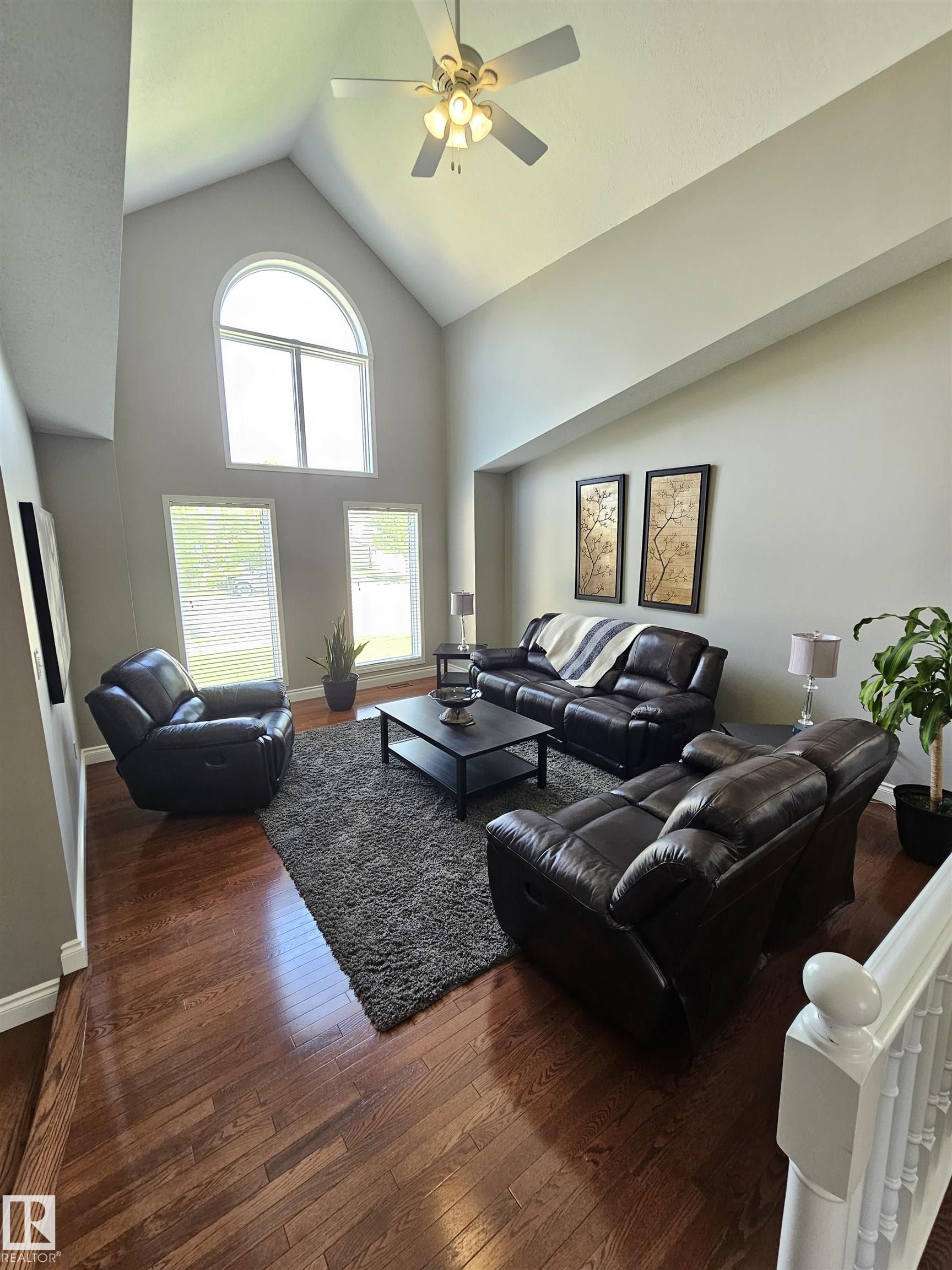 15 PAQUETTE Place