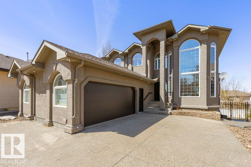 44 KENILWORTH Crescent