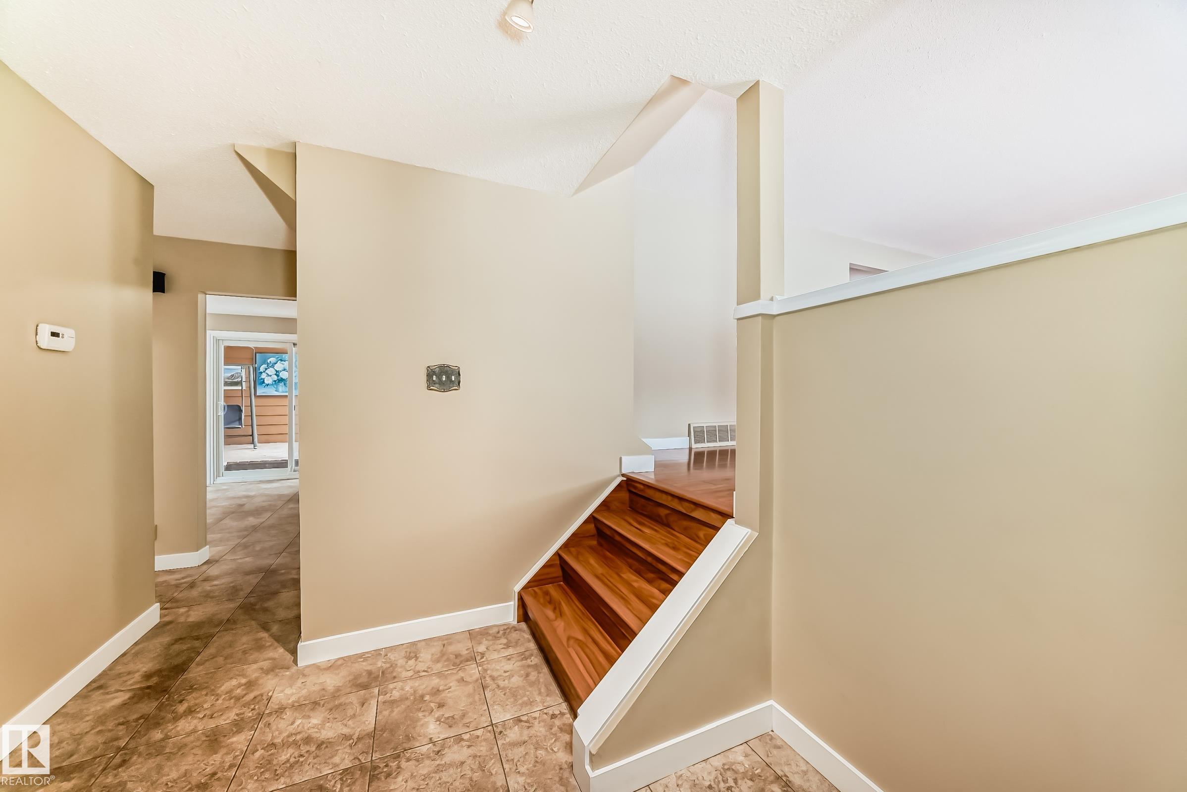 38 Lancaster Crescent