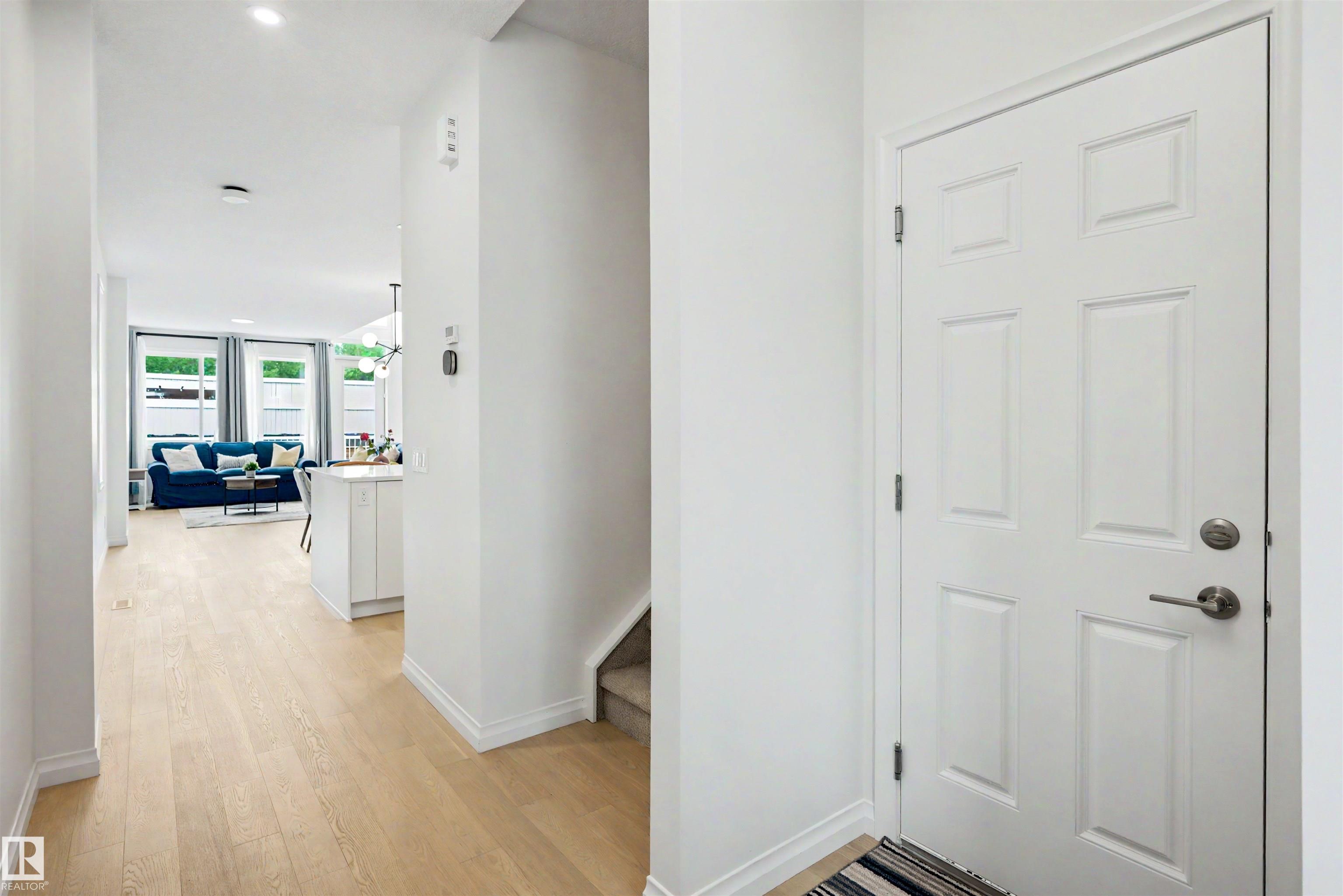 155 STONEHOUSE Way
