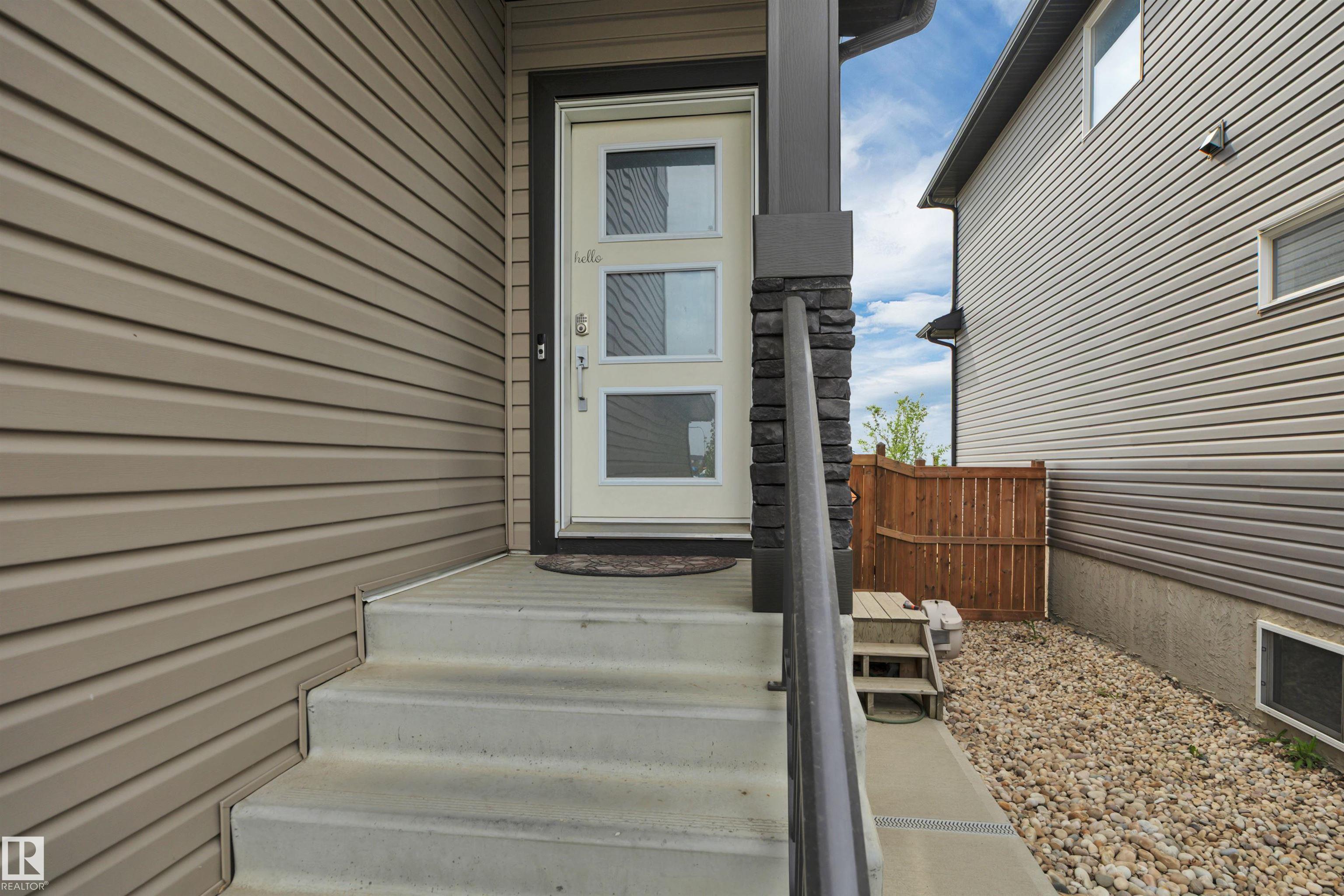 548 REYNALDS Wynd