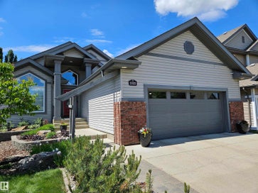 2322 RUTHERFORD Way Edmonton AB T6W 1P4