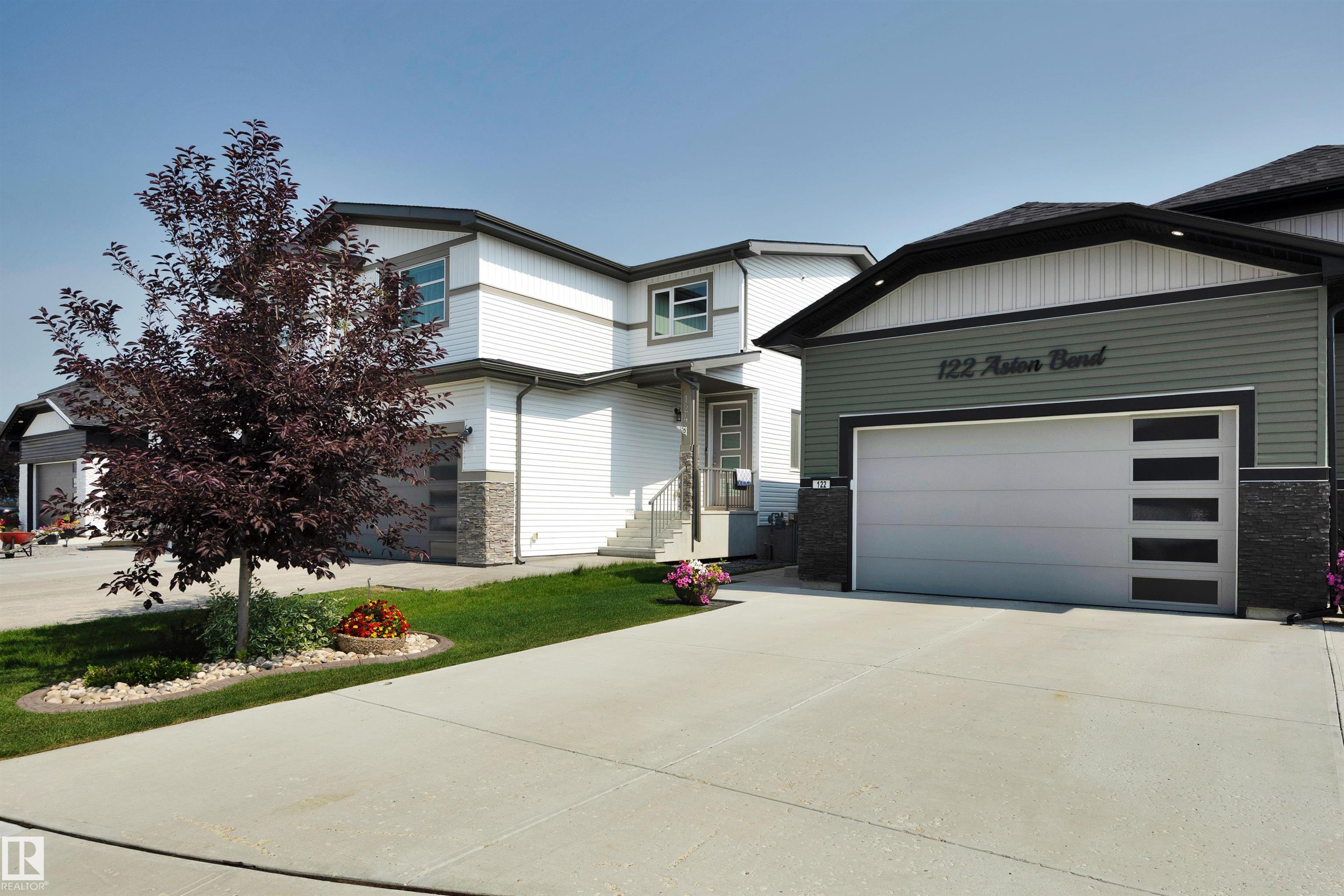122 Aston Bend
