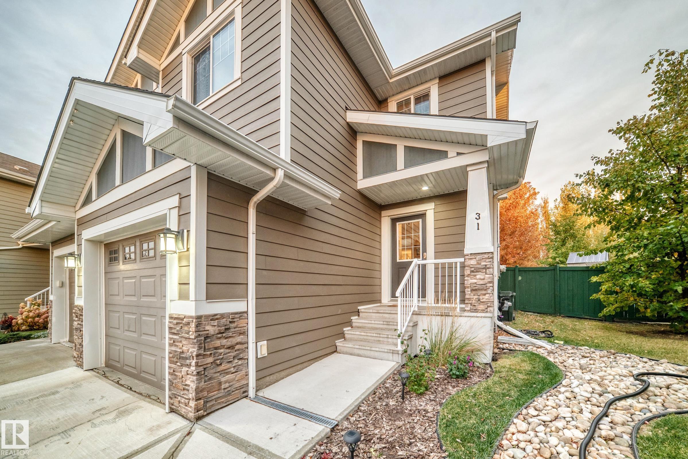 219 CHARLOTTE Way 31
