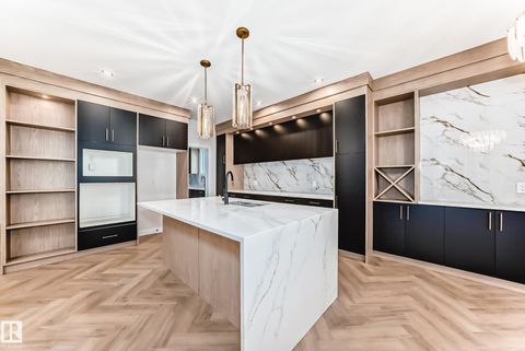 55 MEADOWGROVE Lane Spruce Grove AB T7X 0W2