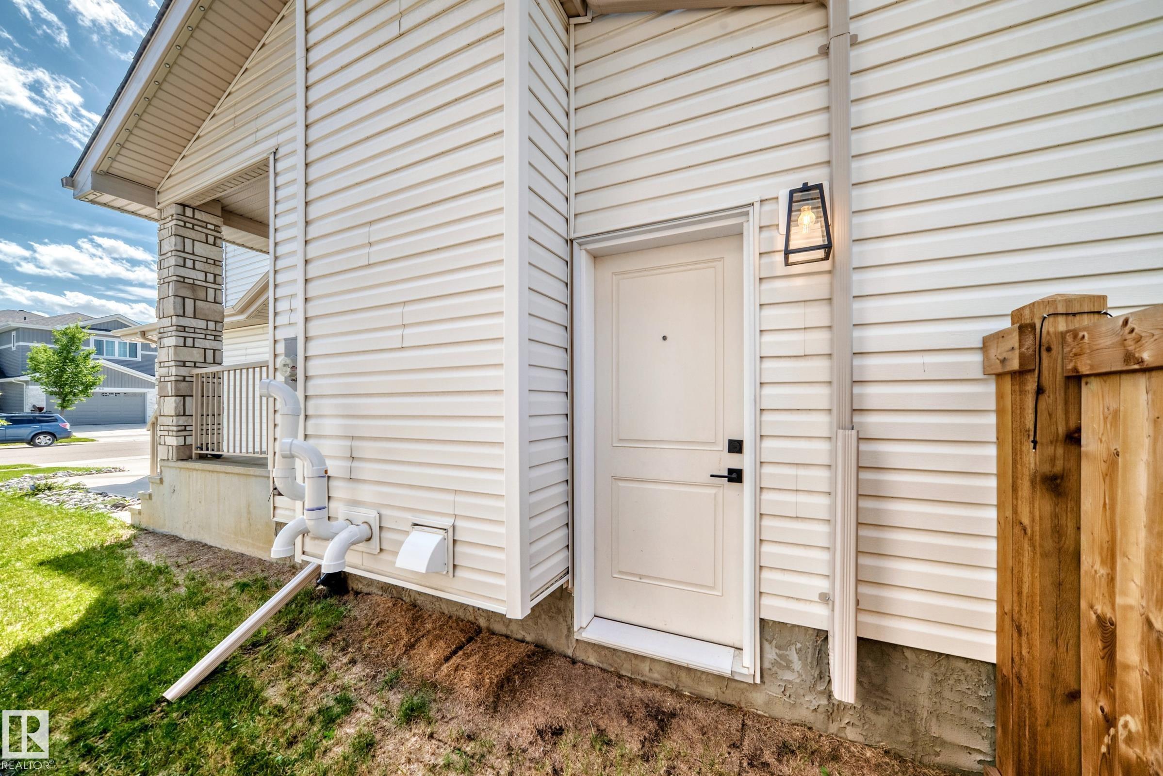 38 AVONLEA Way
