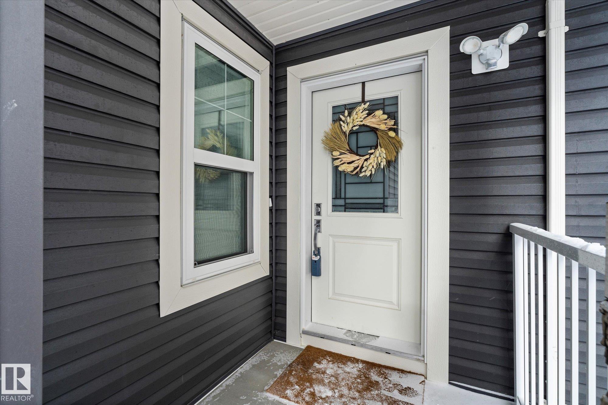 82 MEADOWLAND Way