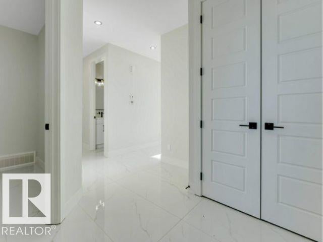 4319 36 ST