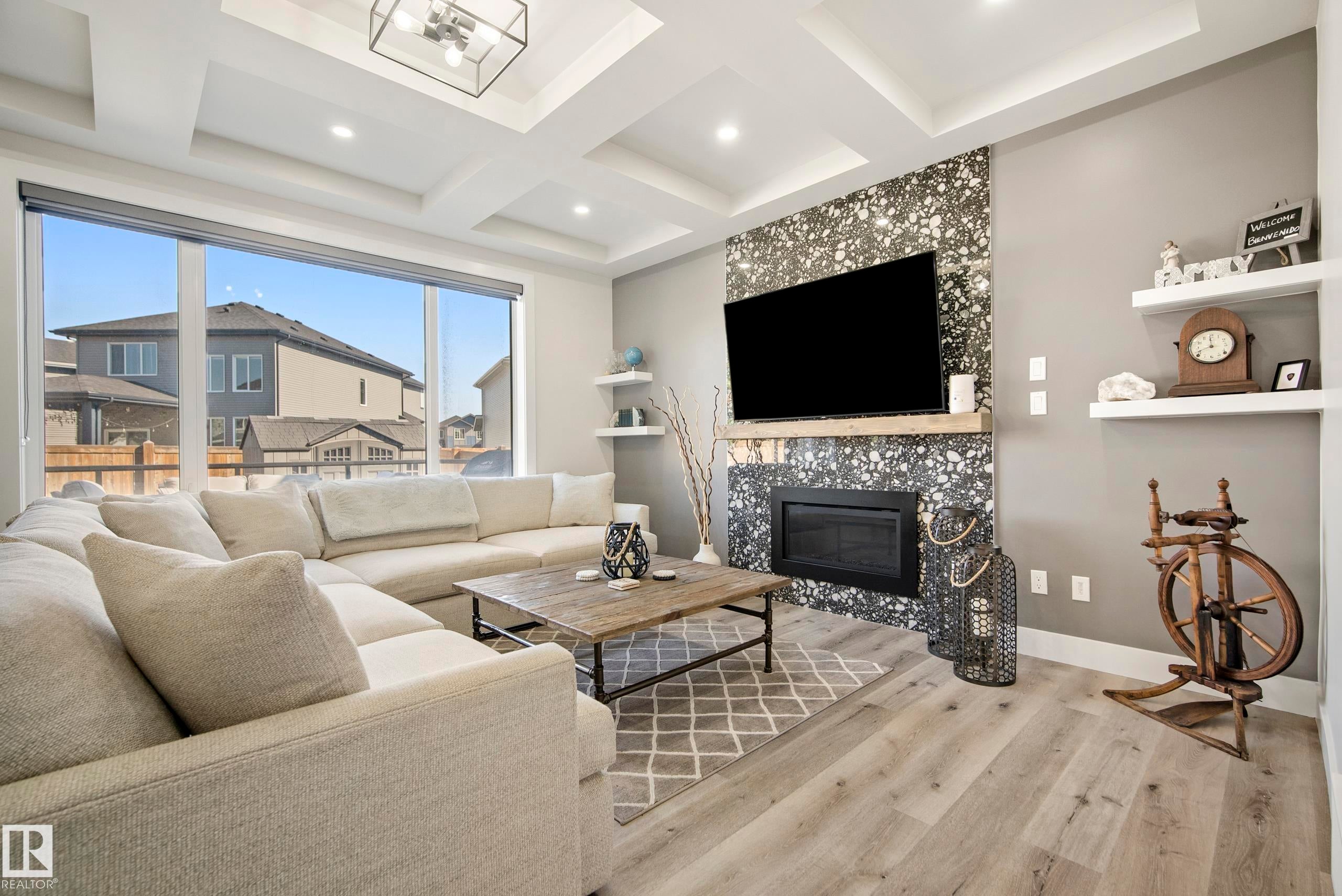 5813 PELERIN Crescent