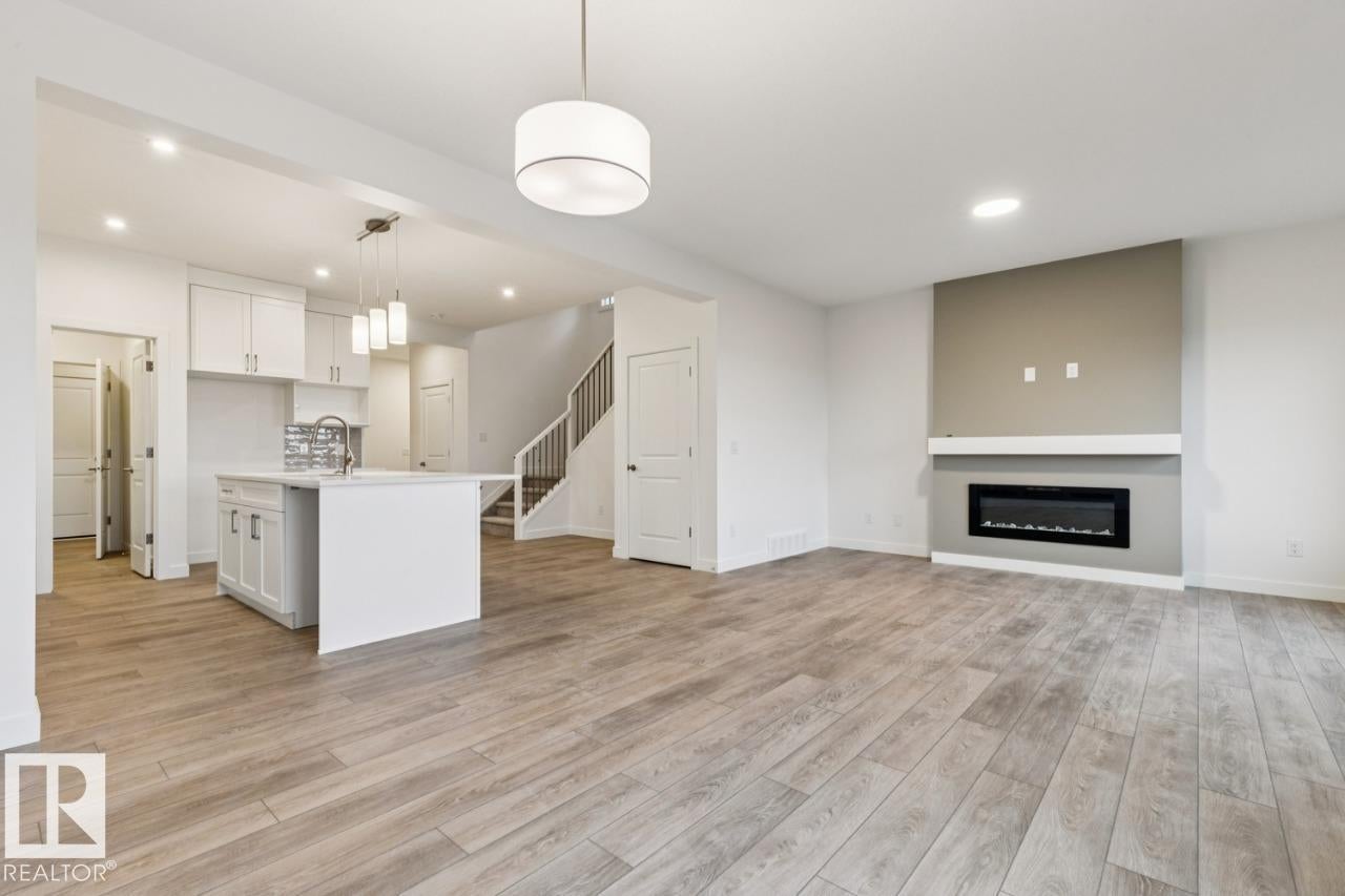 91 Rosa Crescent