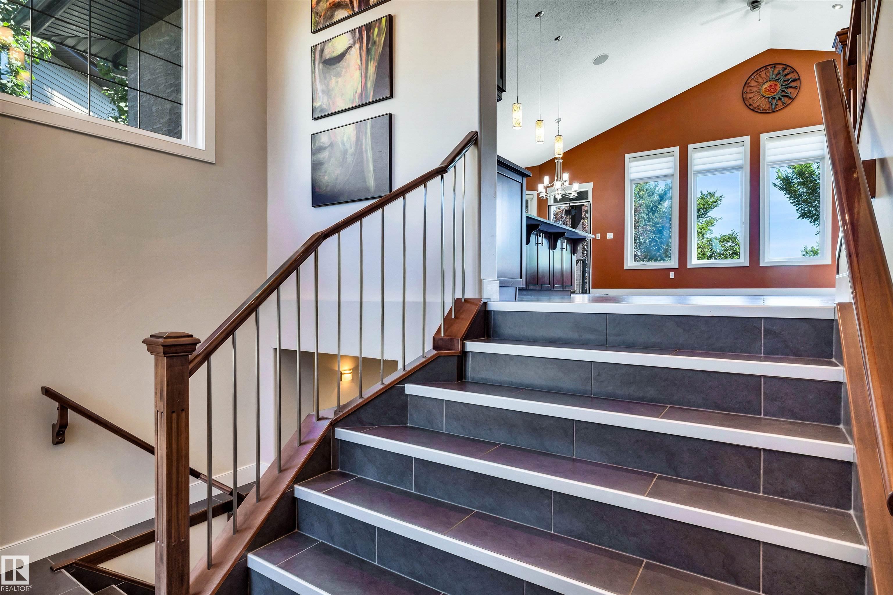 9 SHOREWOOD Crescent