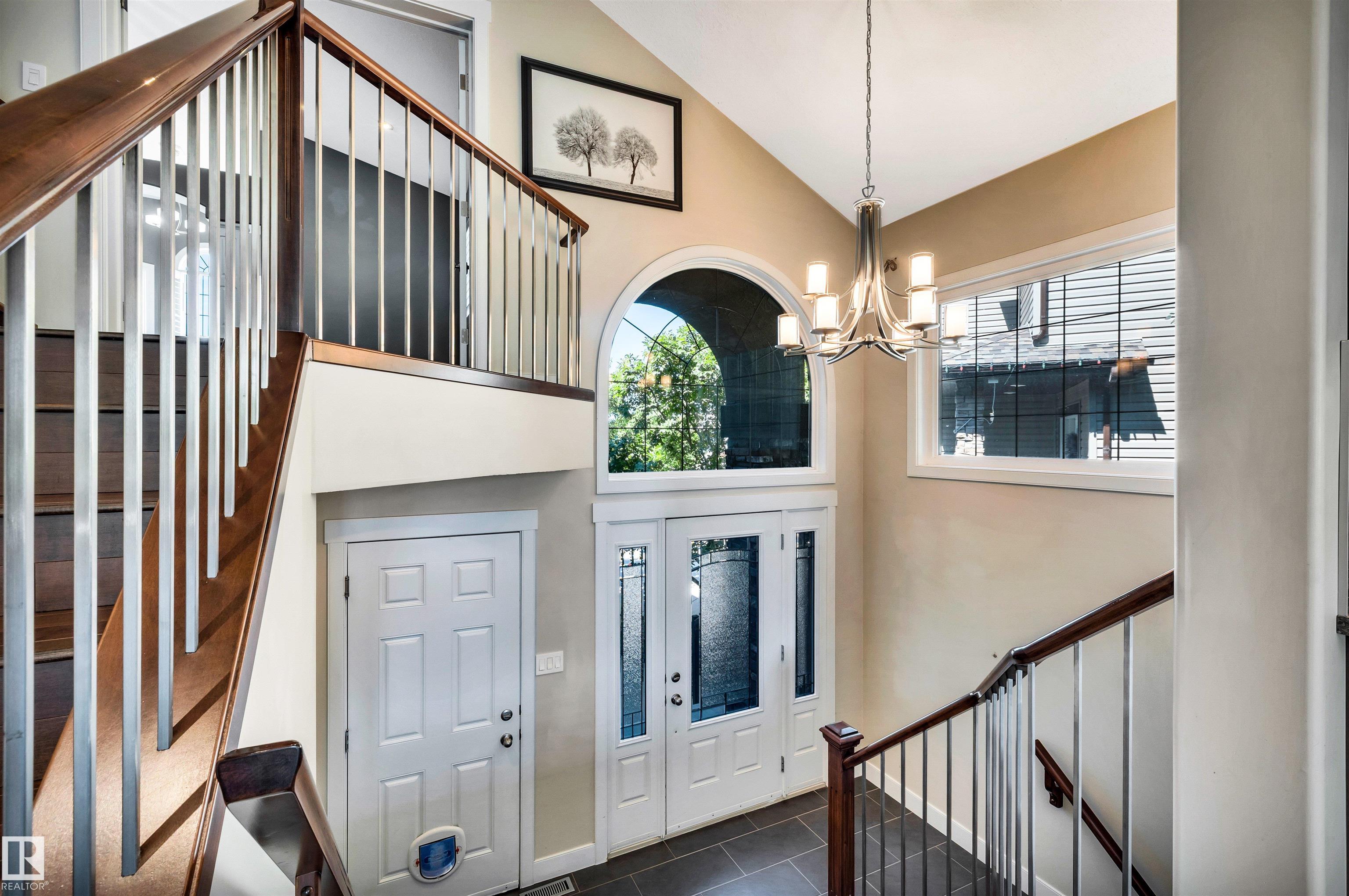 9 SHOREWOOD Crescent