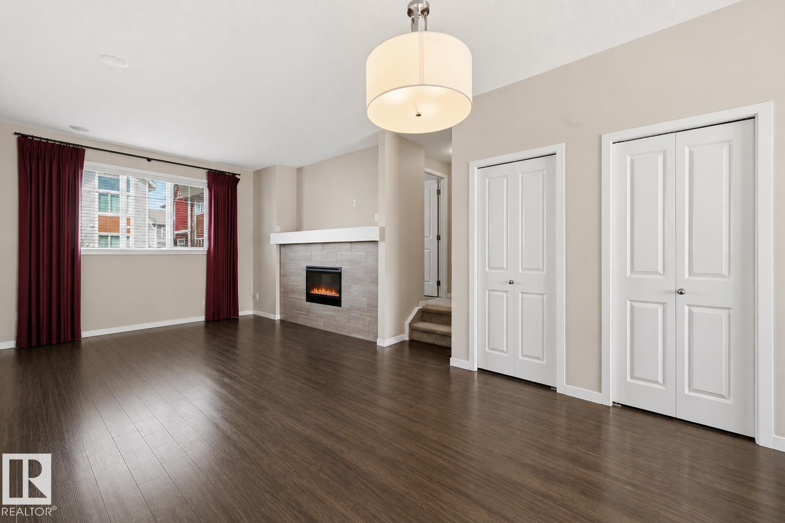 320 SECORD Boulevard 4
