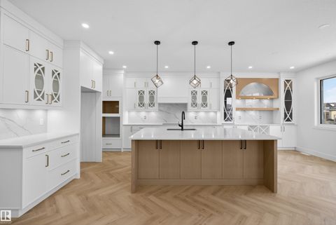 34 Avonlea Way Spruce Grove AB T7X 0Y3