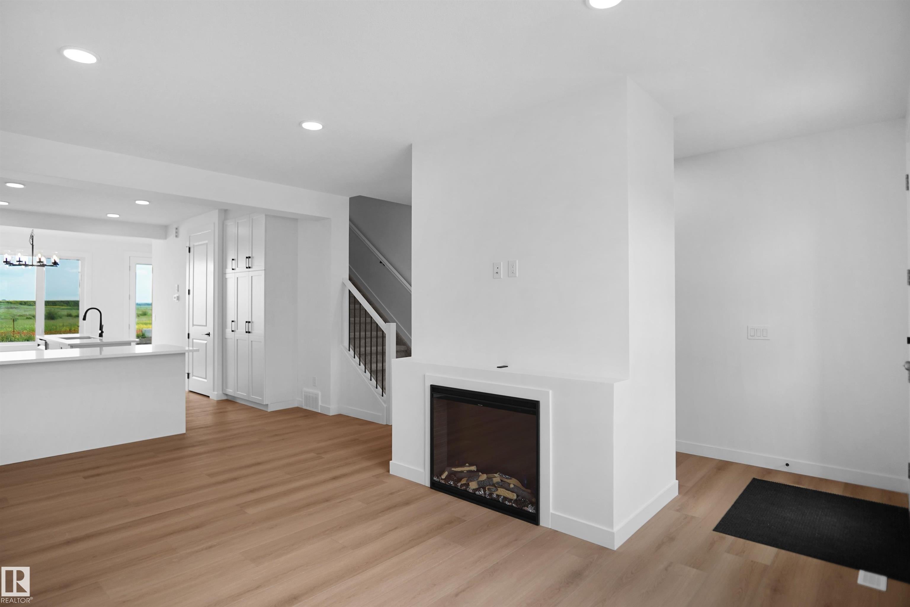 73 SIENNA Boulevard