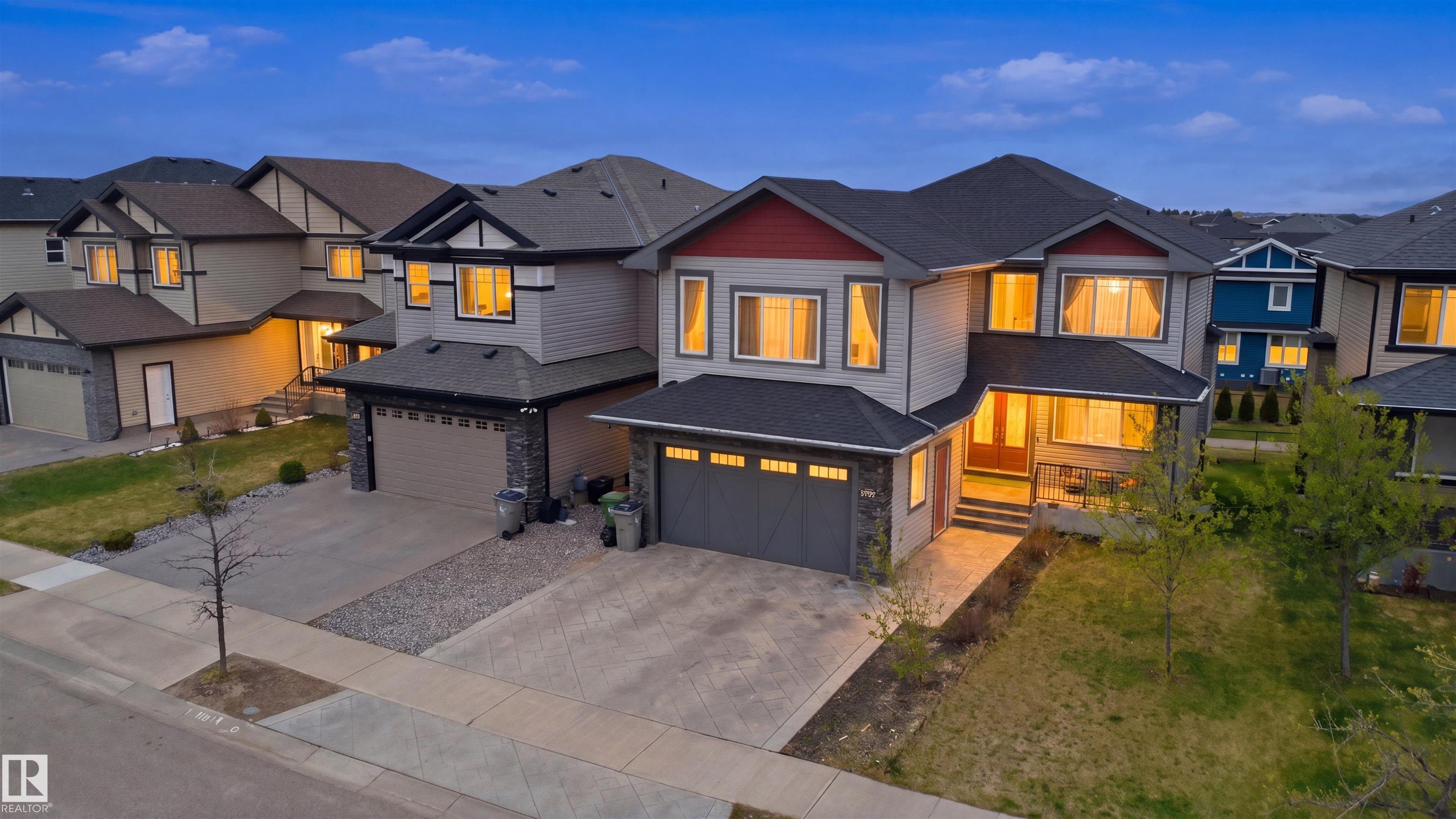 3909 49 Ave