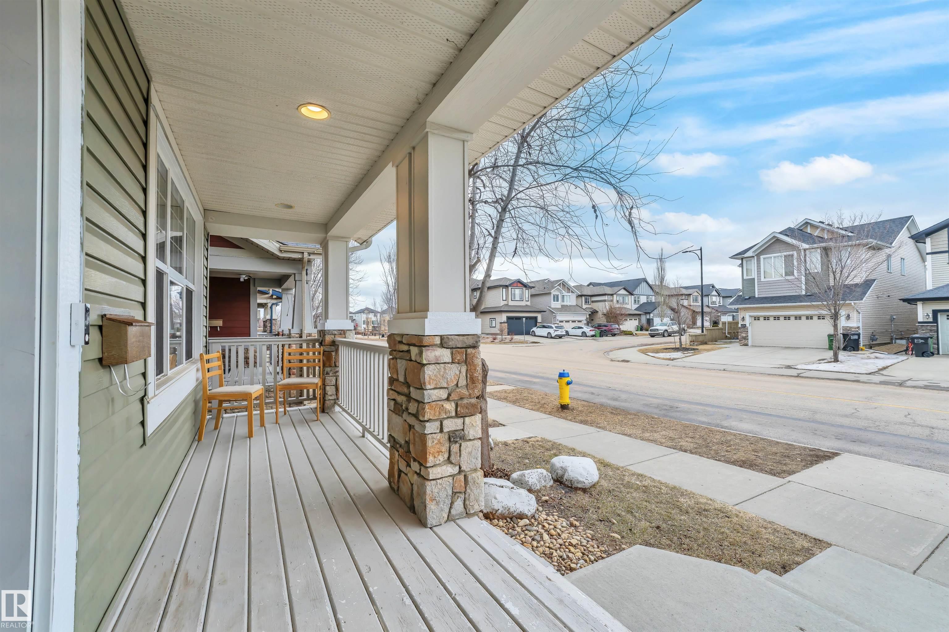 607 ALLARD Boulevard
