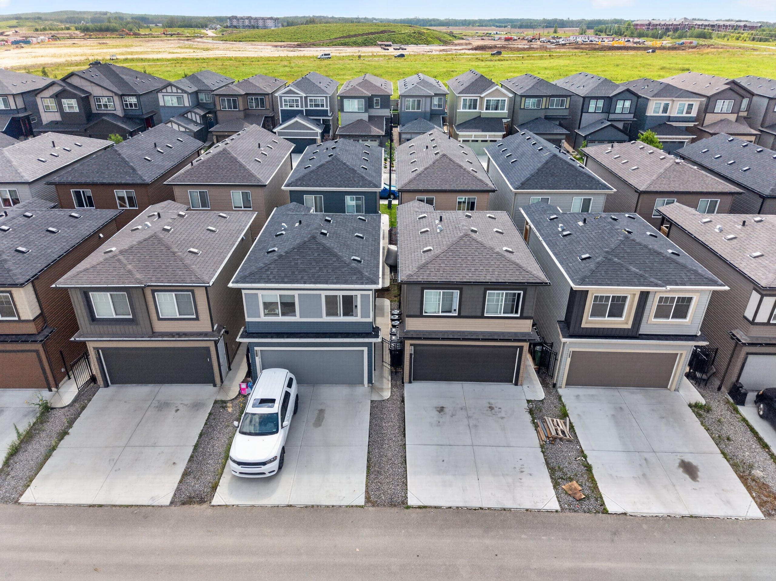 80 Ave NW