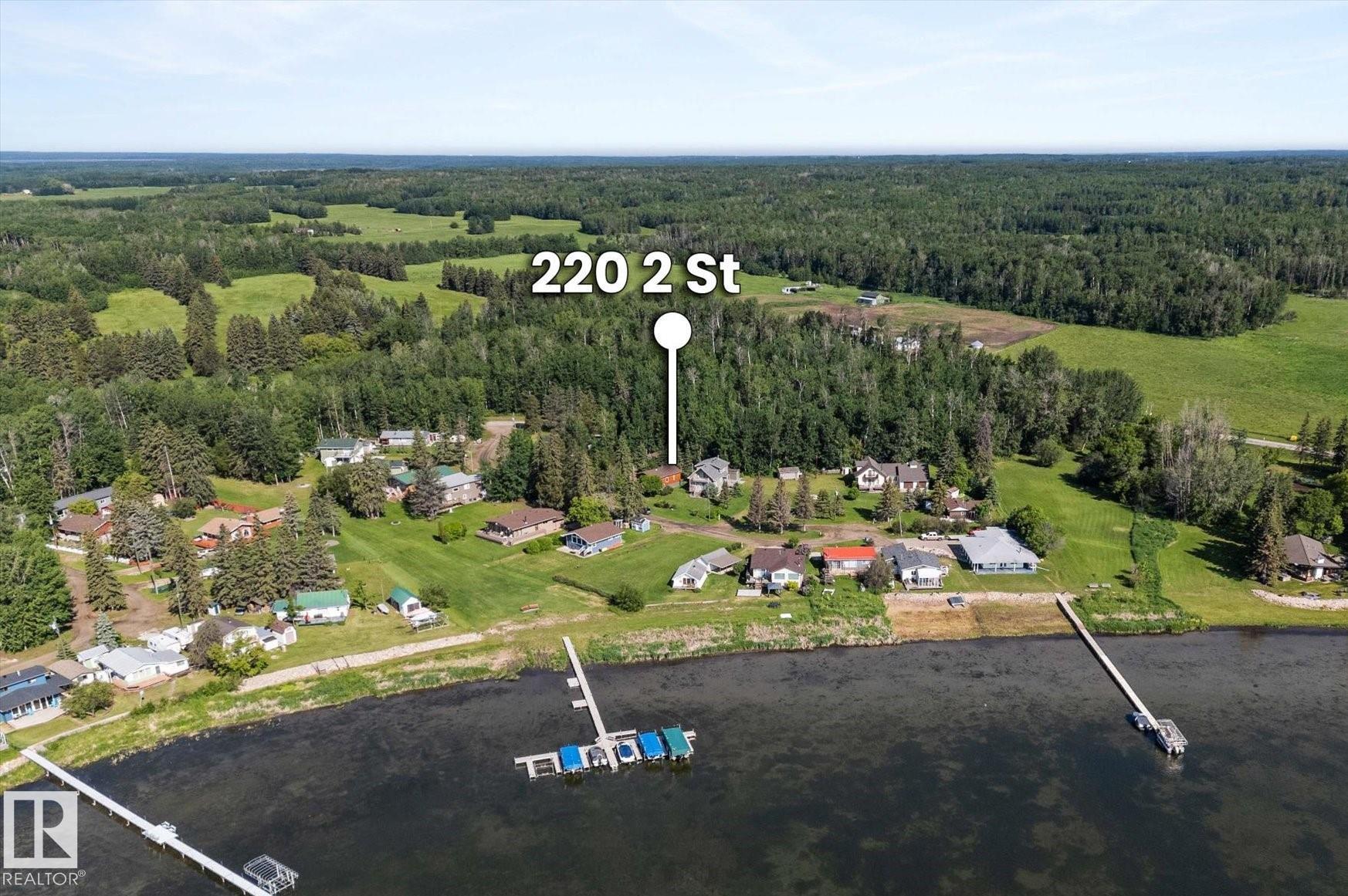 220 2 St. Ross Haven