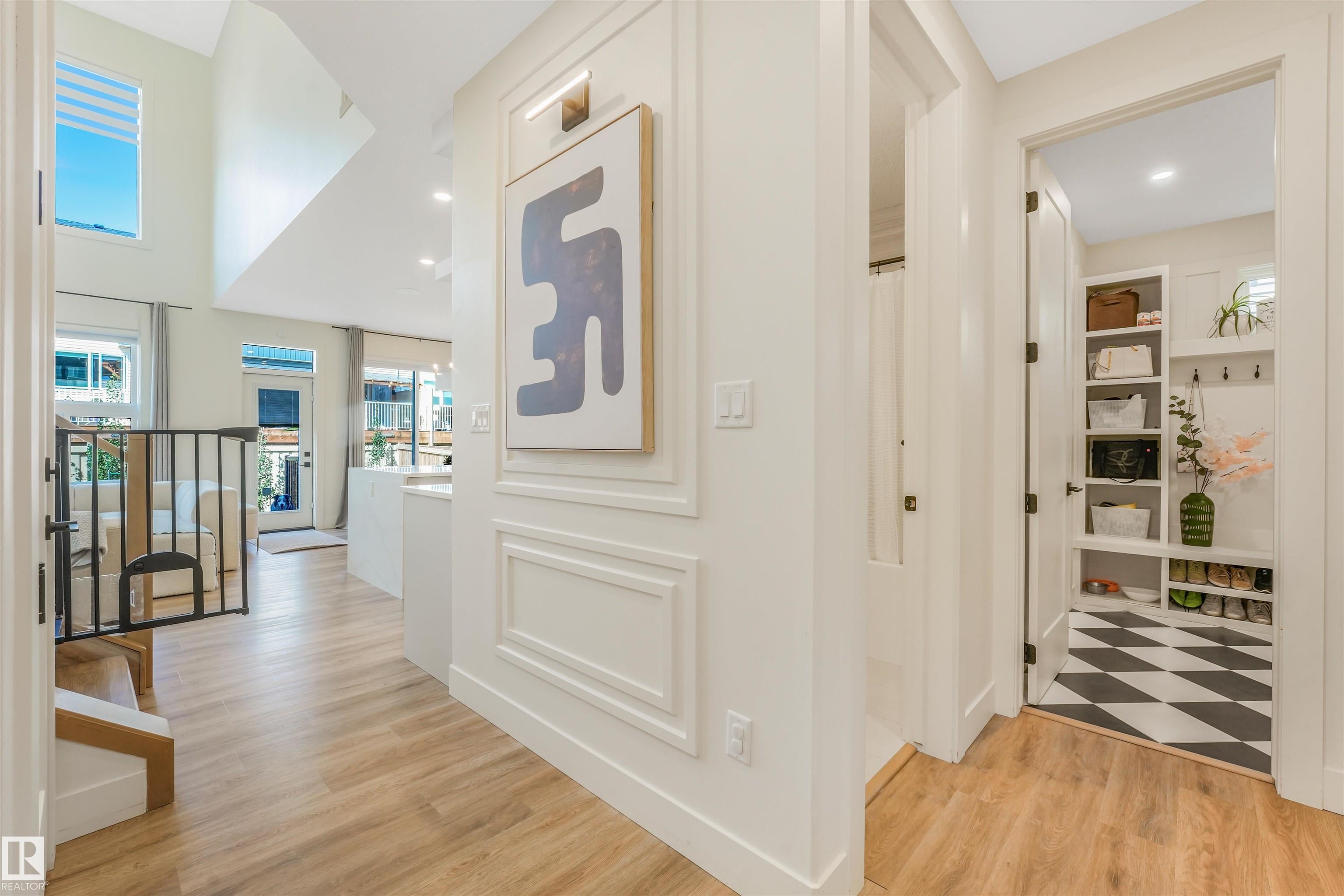 108 EDGEFIELD Way