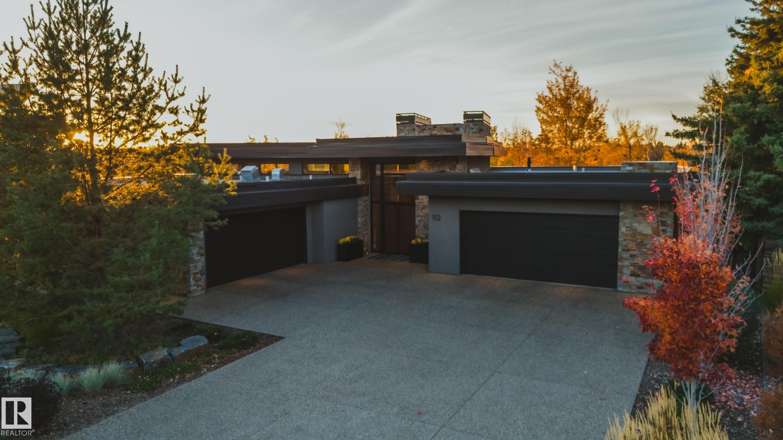 112 WESTBROOK Drive