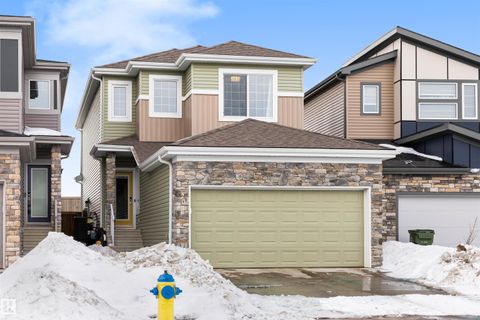 203 LARCH Crescent Leduc AB T9E 1N2