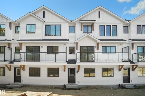 525 SECORD Boulevard 62 Edmonton AB T5T 7V3