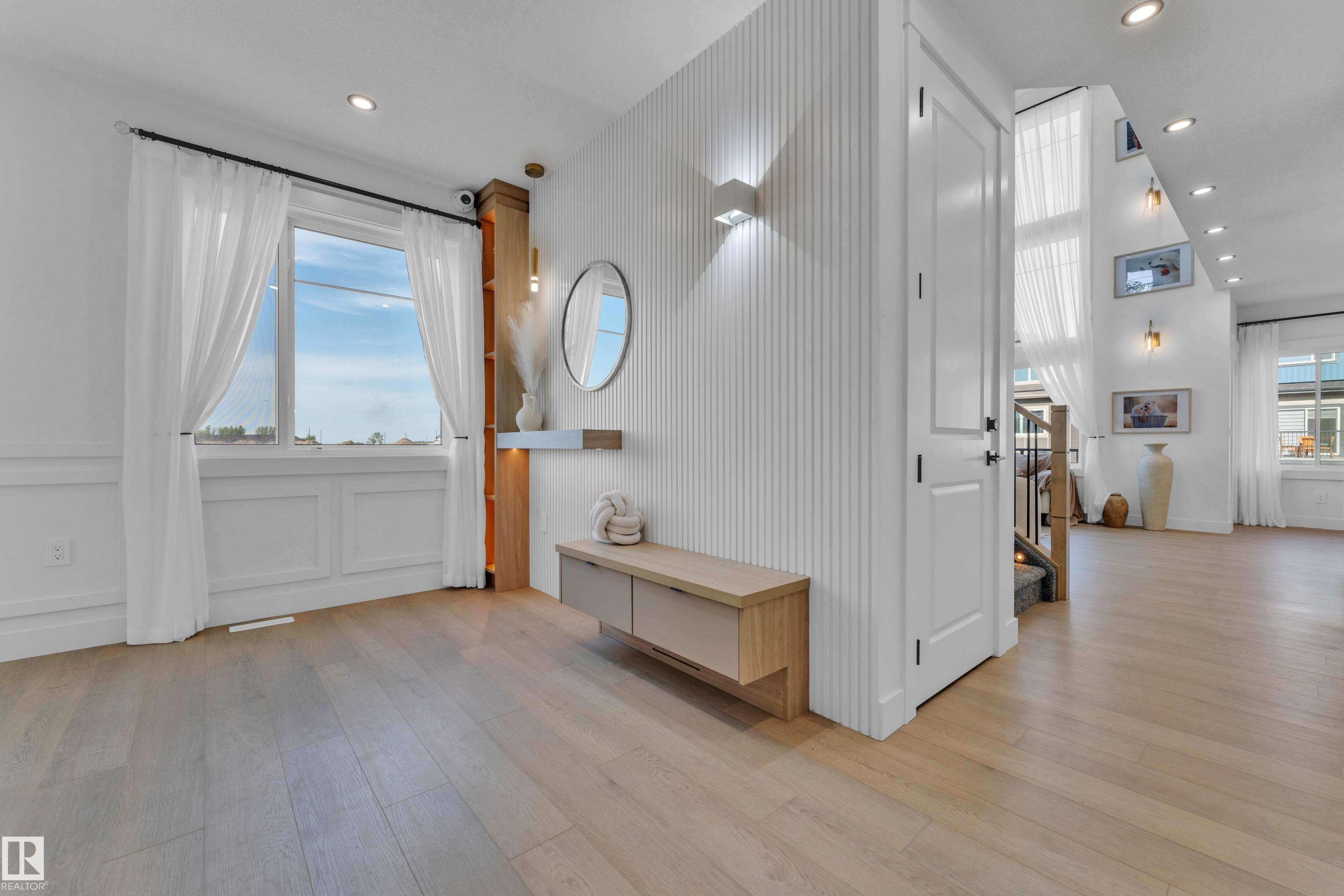 206 Linden Loop