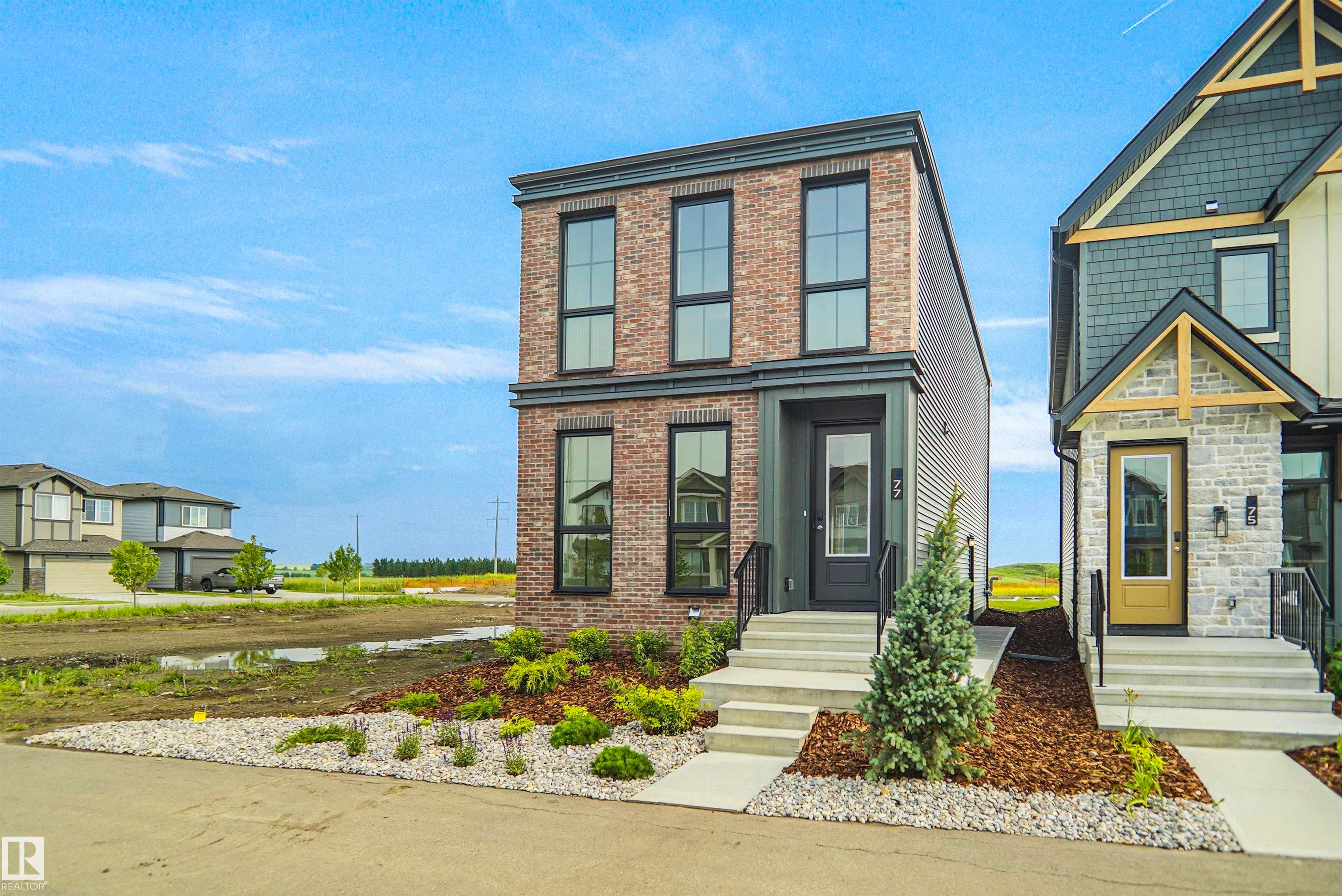 77 SIENNA Boulevard