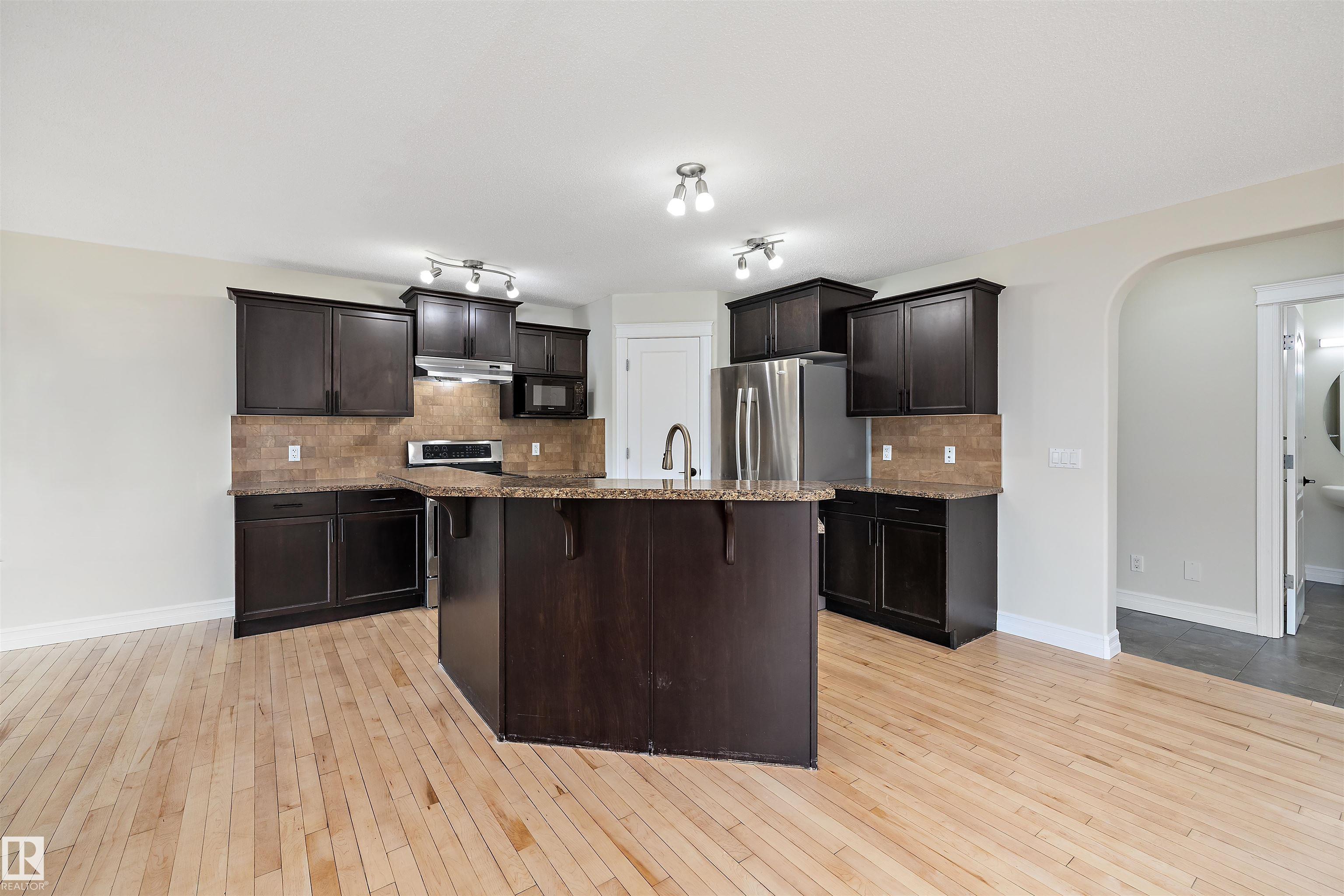 178 WOODBEND Way