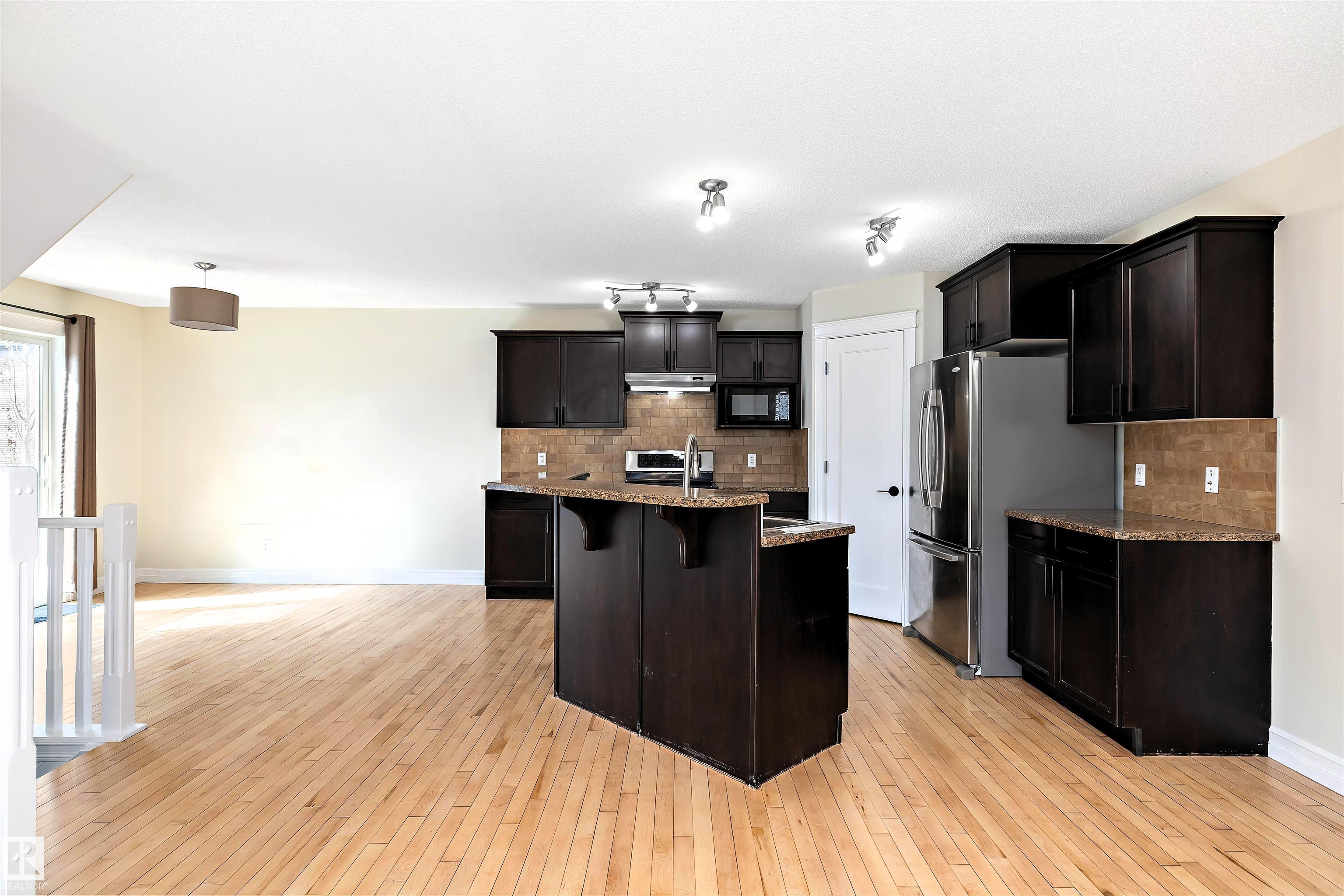 178 WOODBEND Way