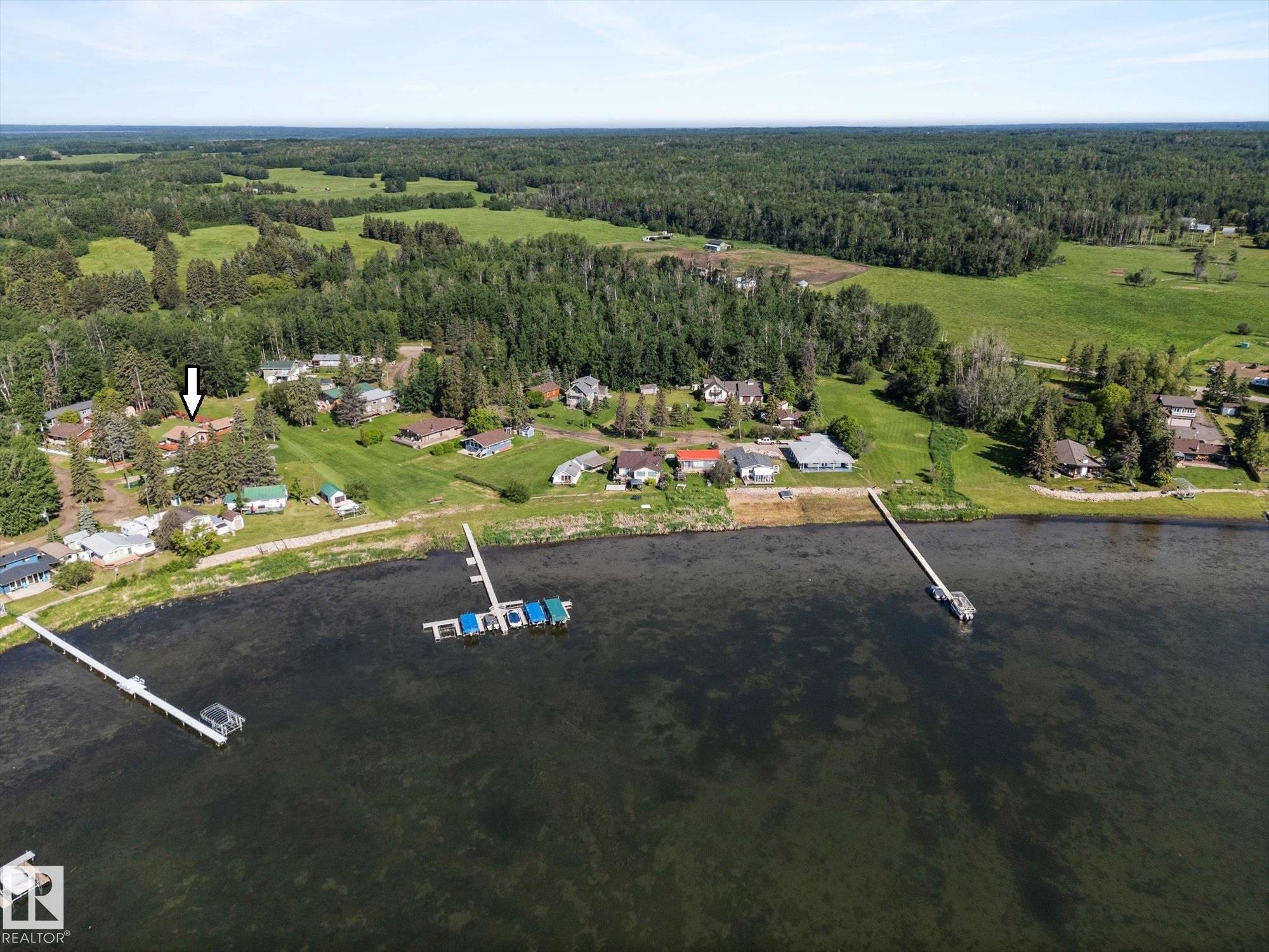 308, 309 3 St. Ross Haven