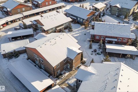 3403 GRAYBRIAR Green Stony Plain AB T7Z 0G1