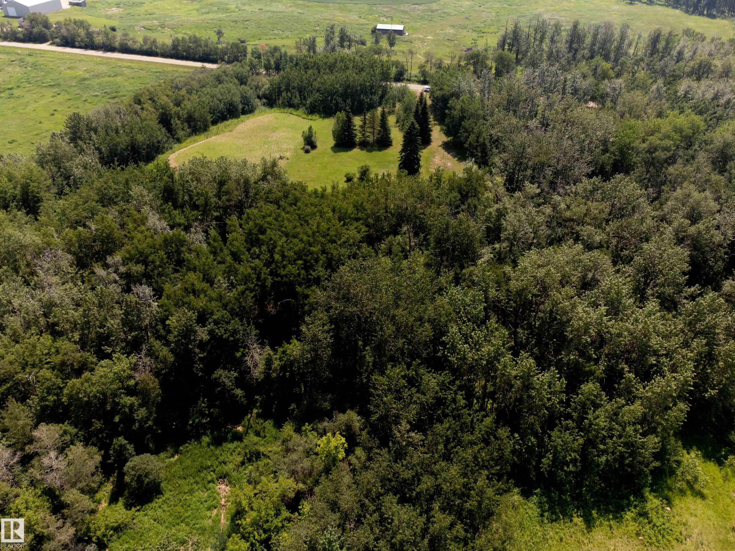 23246 TWP  RD 521A