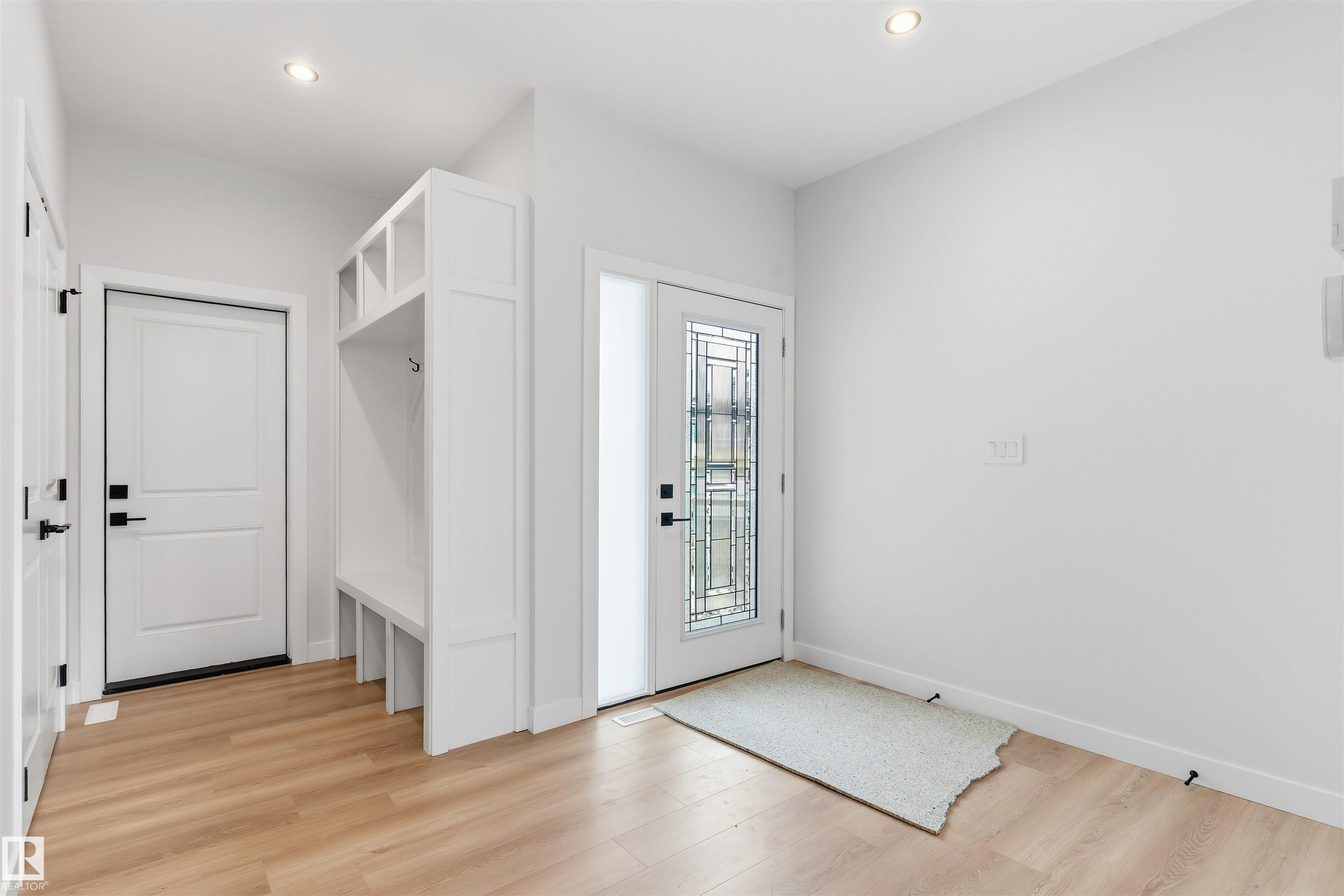 18 MEADOWGROVE LANDING
