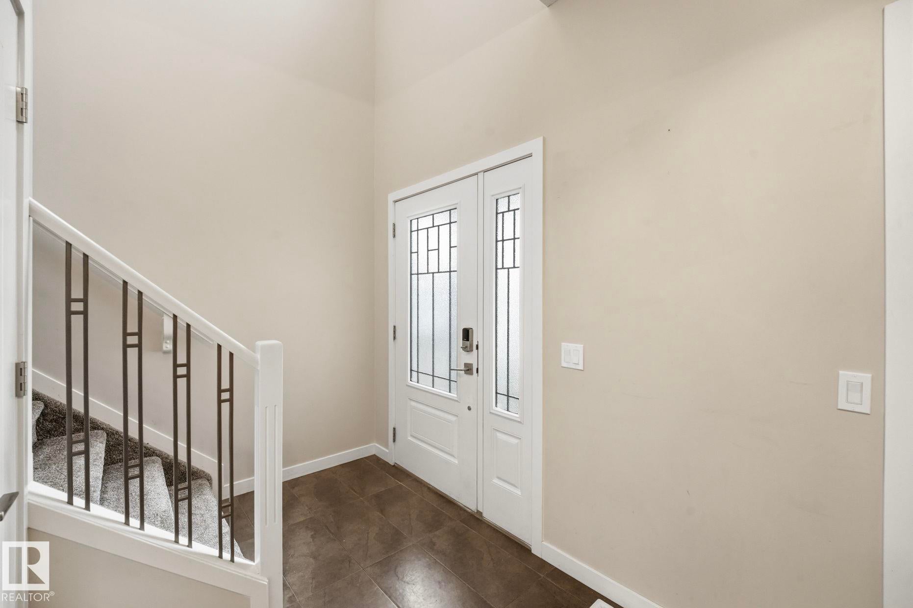 33 RIVIERE Terrace
